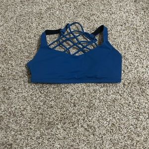 Lululemon sports bra